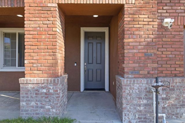 467 Calcite Ave, Lathrop, CA 95330