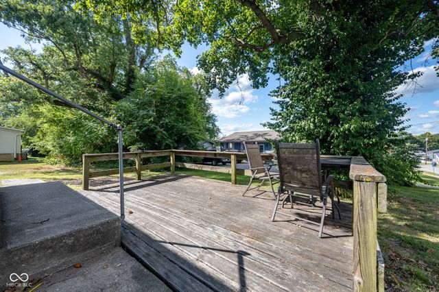 302 N College Avenue, Greencastle, IN 46135