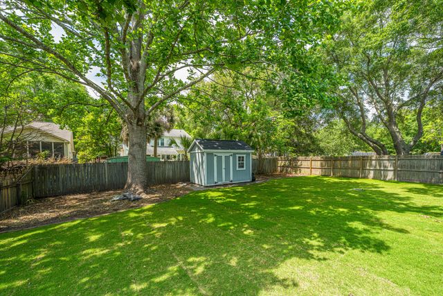 1938 Armory Drive, Mount Pleasant, SC 29466