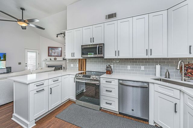 1938 Armory Drive, Mount Pleasant, SC 29466