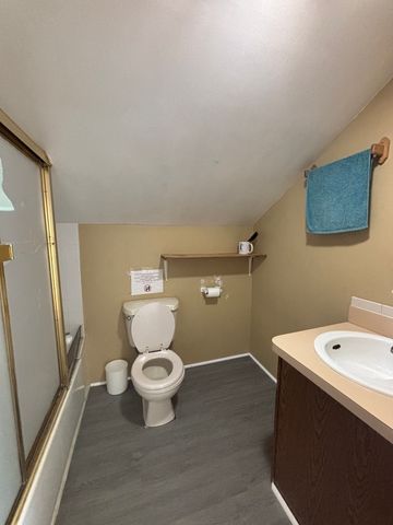4825 W Jarlath Street, Lincolnwood, IL 60712