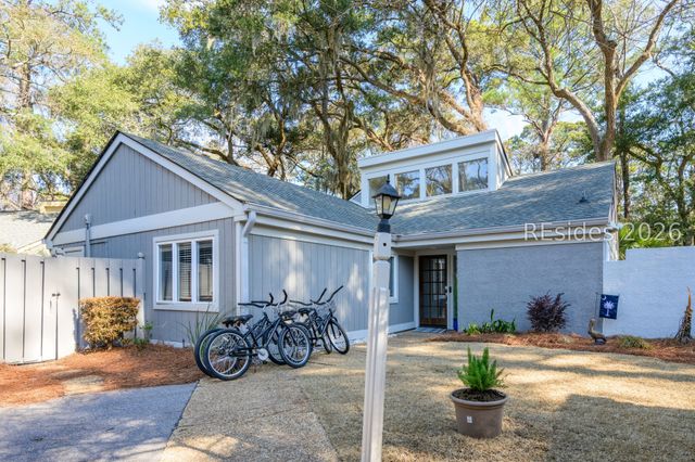 91 Lawton Rd, Hilton Head Island, SC 29928