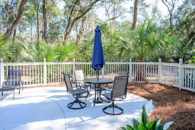 91 Lawton Rd, Hilton Head Island, SC 29928