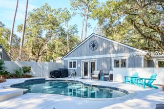 91 Lawton Rd, Hilton Head Island, SC 29928