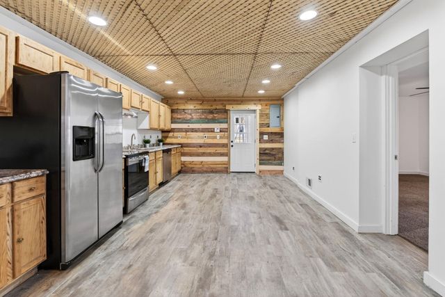 618 N 40 Street, Council Bluffs, IA 51501