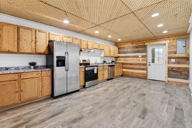 618 N 40 Street, Council Bluffs, IA 51501