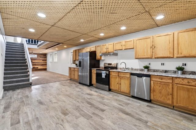 618 N 40 Street, Council Bluffs, IA 51501