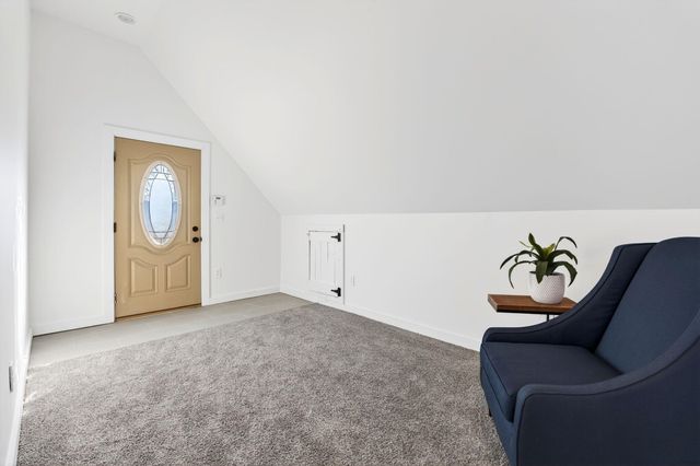 618 N 40 Street, Council Bluffs, IA 51501