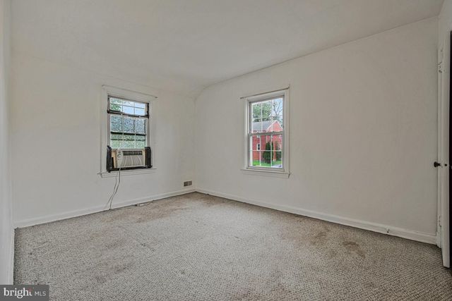 3518 LONGFELLOW ST, Hyattsville, MD 20782