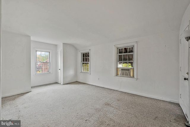 3518 LONGFELLOW ST, Hyattsville, MD 20782