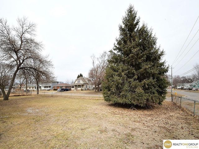 550 N 32nd Street, Council Bluffs, IA 51501