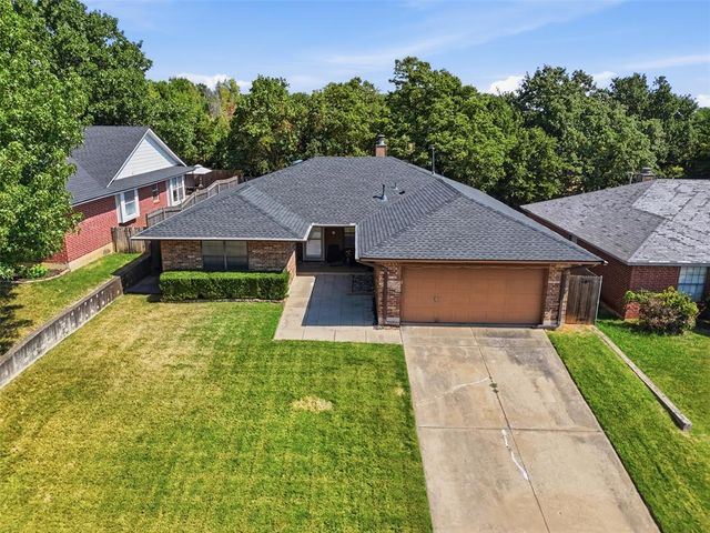 10809 Ashton Terrace, Midwest City, OK 73130