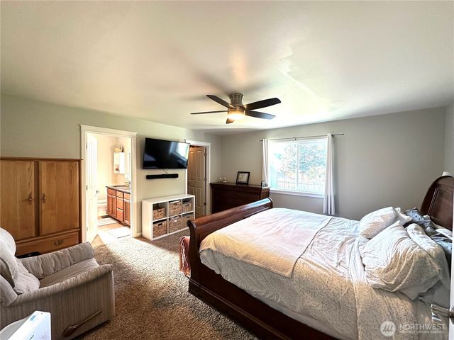3710 W 7th Street, Anacortes, WA 98221