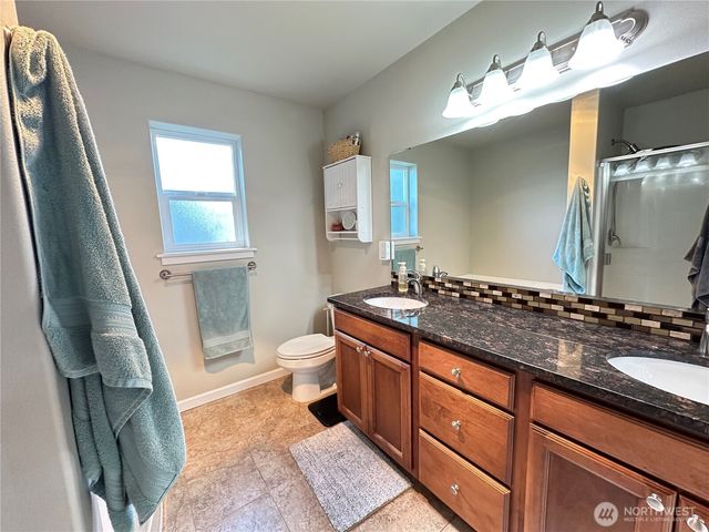 3710 W 7th Street, Anacortes, WA 98221