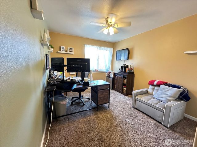 3710 W 7th Street, Anacortes, WA 98221
