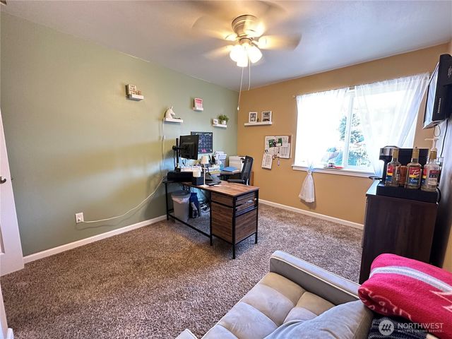 3710 W 7th Street, Anacortes, WA 98221