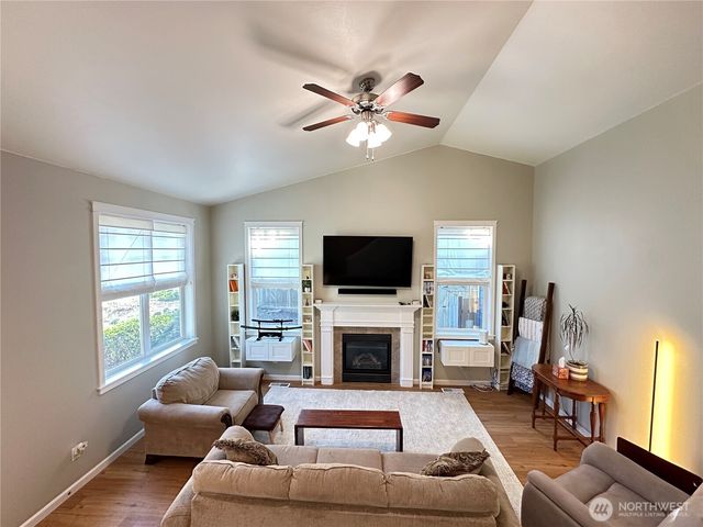 3710 W 7th Street, Anacortes, WA 98221