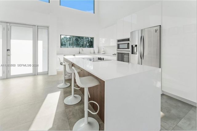 7525 Buccaneer Ave, North Bay Village, FL 33141