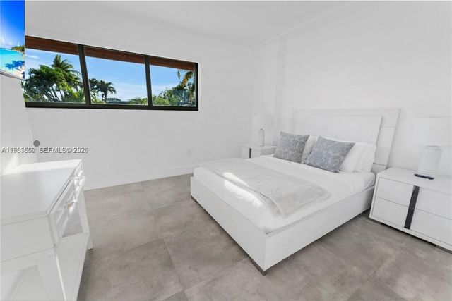 7525 Buccaneer Ave, North Bay Village, FL 33141