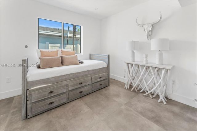 7525 Buccaneer Ave, North Bay Village, FL 33141