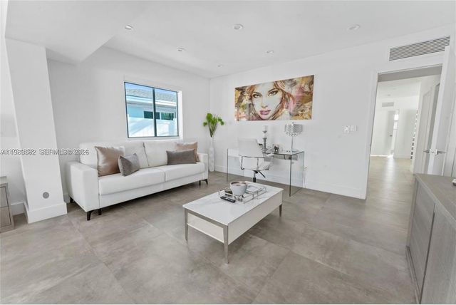 7525 Buccaneer Ave, North Bay Village, FL 33141