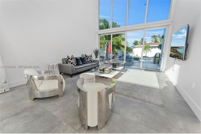 7525 Buccaneer Ave, North Bay Village, FL 33141