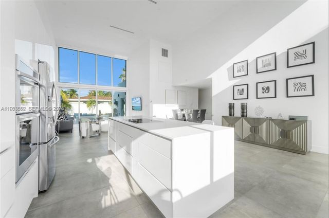 7525 Buccaneer Ave, North Bay Village, FL 33141