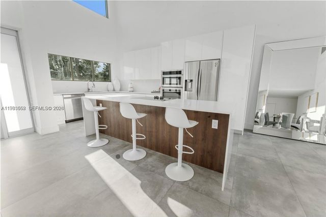 7525 Buccaneer Ave, North Bay Village, FL 33141