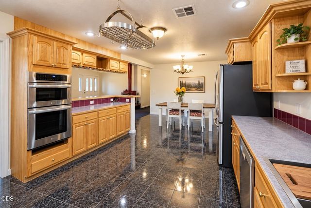 150128 Paul Drive, La Pine, OR 97739