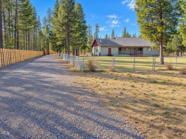 150128 Paul Drive, La Pine, OR 97739