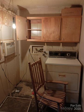 524 North Drive, Cherryville, NC 28021