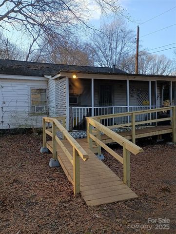 524 North Drive, Cherryville, NC 28021