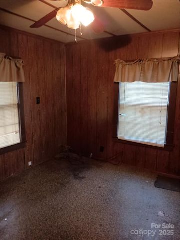 524 North Drive, Cherryville, NC 28021