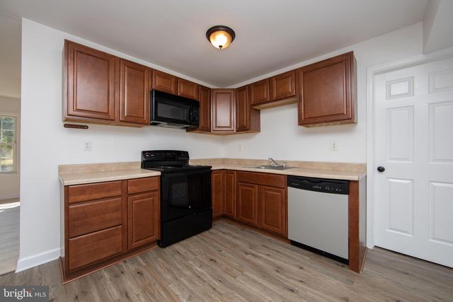 104 WISTERIA, Carneys Point, NJ 08069