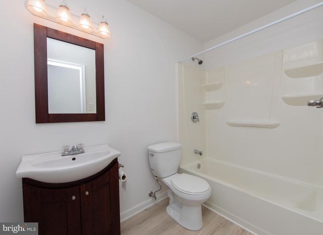 104 WISTERIA, Carneys Point, NJ 08069