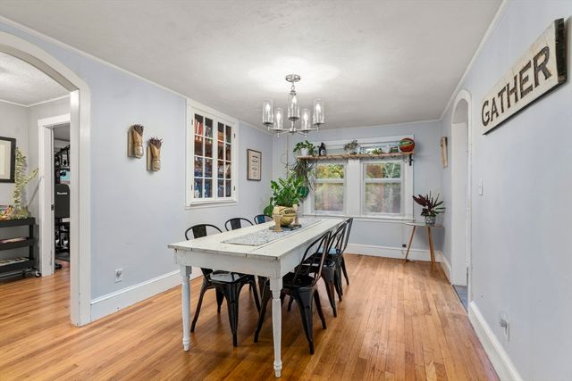 67 French St, Stoughton, MA 02072