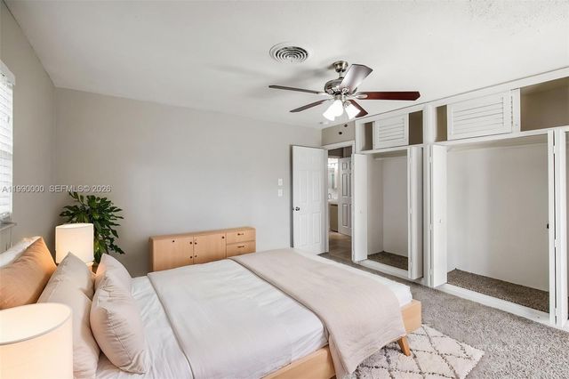 5961 NW 14th Ct, Sunrise, FL 33313