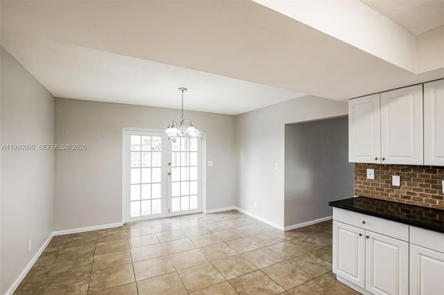 5961 NW 14th Ct, Sunrise, FL 33313