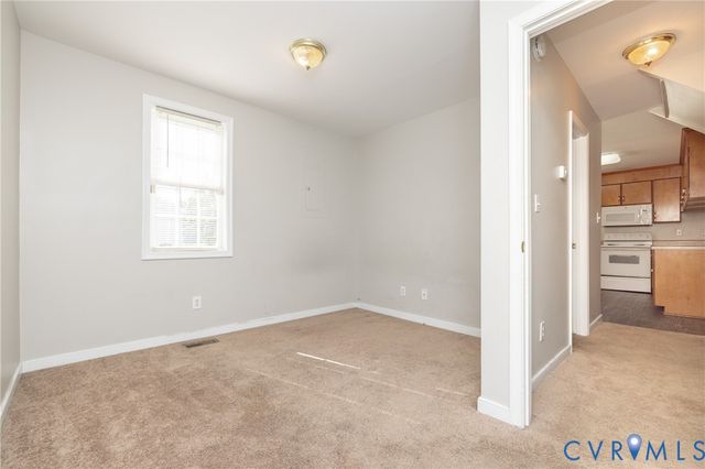 2112 Trenton St, Hopewell, VA 23860