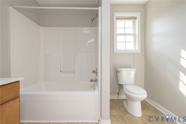 2112 Trenton St, Hopewell, VA 23860