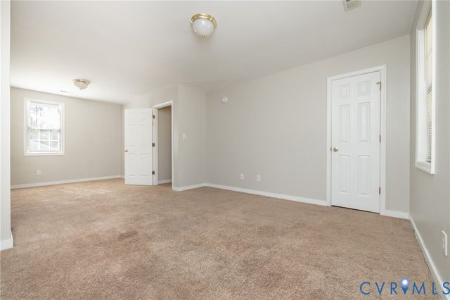2112 Trenton St, Hopewell, VA 23860