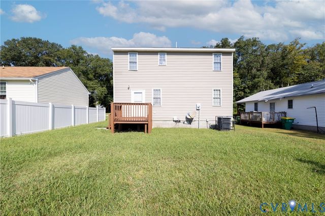 2112 Trenton St, Hopewell, VA 23860