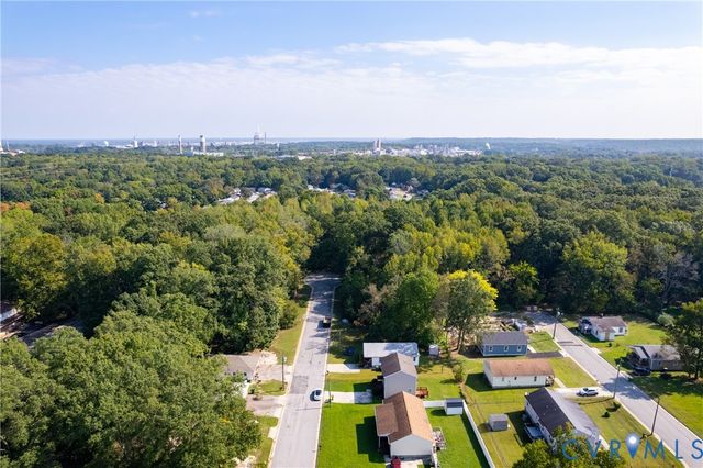 2112 Trenton St, Hopewell, VA 23860