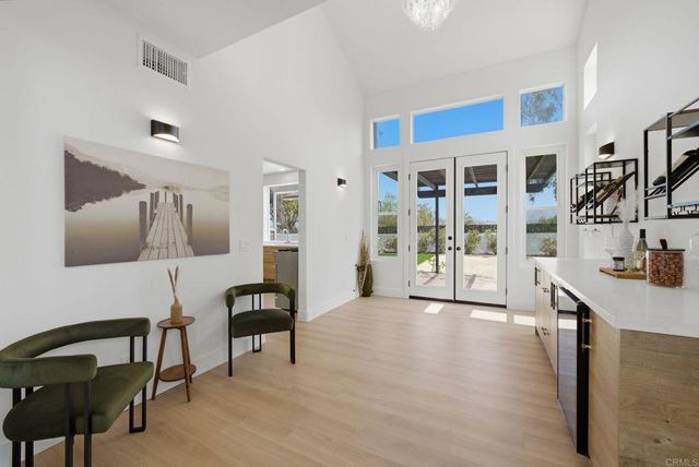 5842 Ranch View Road, Oceanside, CA 92057