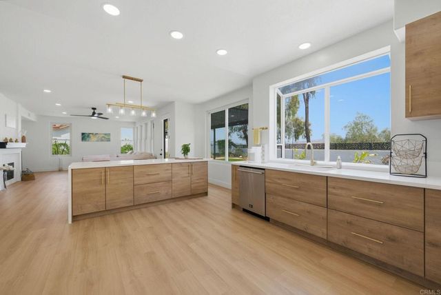 5842 Ranch View Road, Oceanside, CA 92057