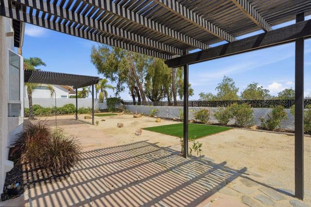 5842 Ranch View Road, Oceanside, CA 92057