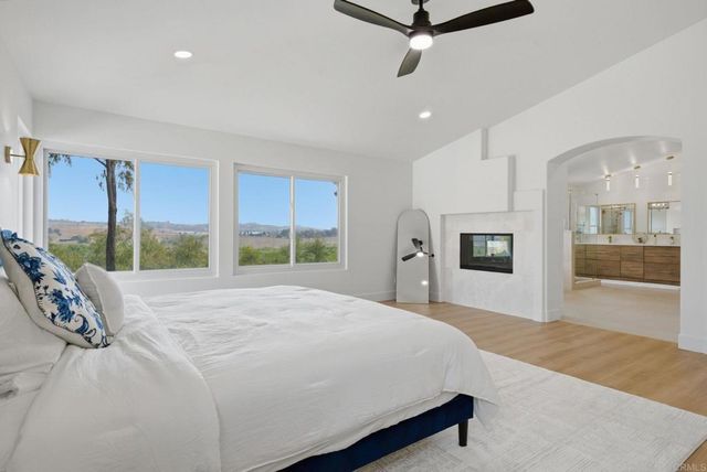 5842 Ranch View Road, Oceanside, CA 92057