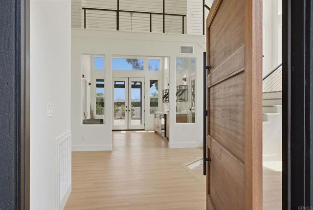 5842 Ranch View Road, Oceanside, CA 92057