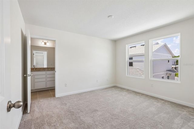 2692 MEADOW CREST DRIVE, St Cloud, FL 34773
