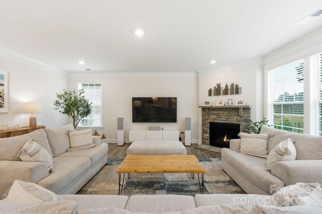 5011 English Laurel Court, Huntersville, NC 28078